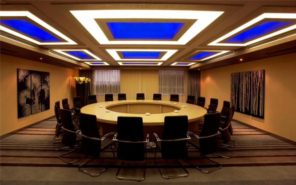 Logosun Hotel Wuhan Bagian luar foto