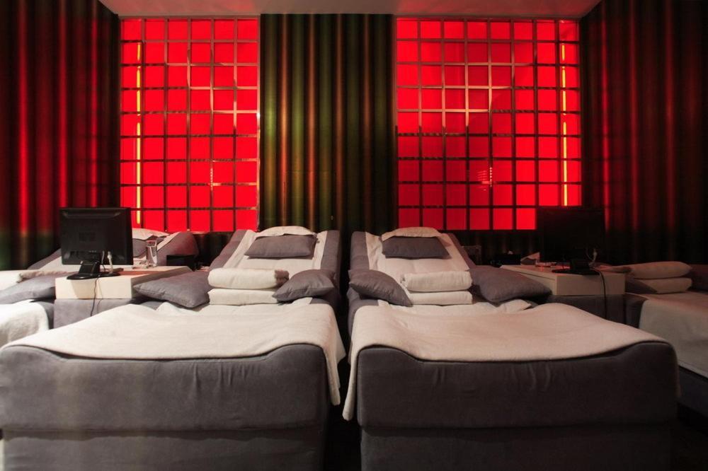 Logosun Hotel Wuhan Bagian luar foto