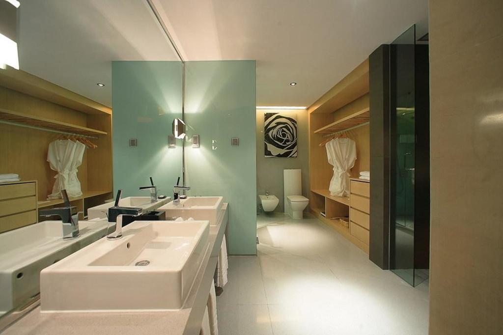 Logosun Hotel Wuhan Bagian luar foto