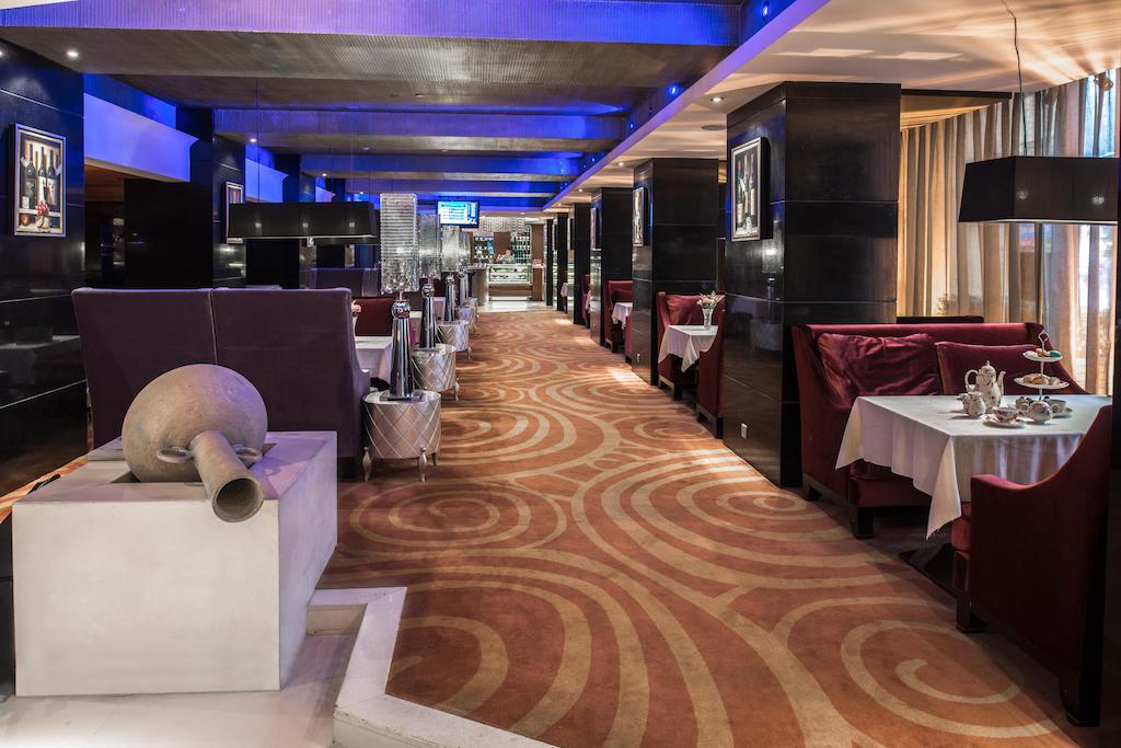 Logosun Hotel Wuhan Bagian luar foto