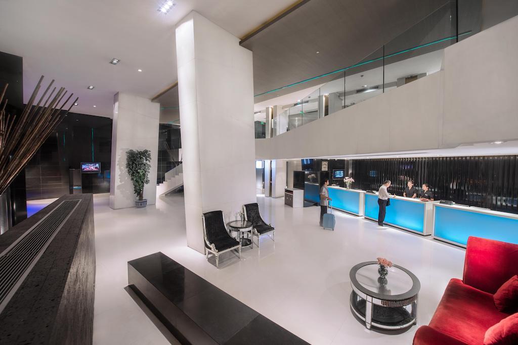 Logosun Hotel Wuhan Bagian luar foto