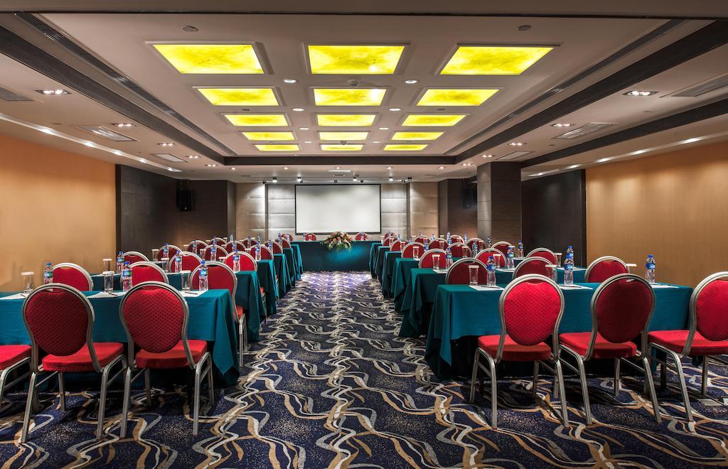 Logosun Hotel Wuhan Bagian luar foto